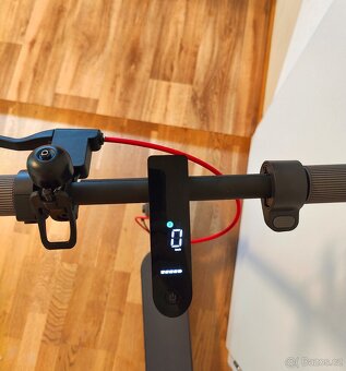 Xiaomi Scooter 4 EU zánovní elektrokoloběžka, až 30 km/h - 2