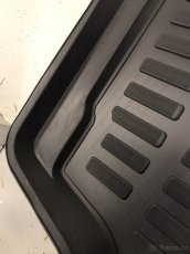 Prodám novou gumovou vanu pro Škoda Octavia III - 2