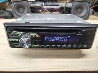 Autorádio PIONEER - 2