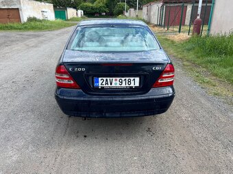 Mercedes-Benz C W203, 200 CDI - 2