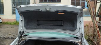 Saab 9-5 víko kufru - 2