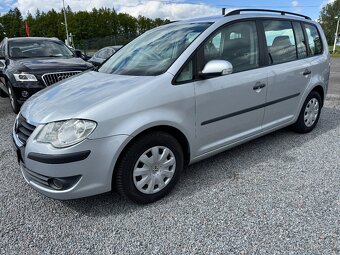 Volkswagen Touran 1.9TDi 77KW 7míst BEZ KOROZE - 2