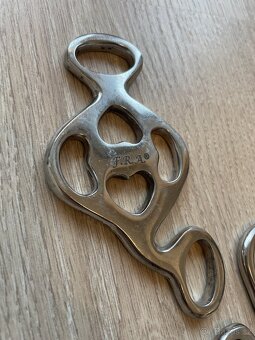 F. R. A. hackamore ramena - 2