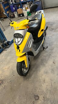 Skútr Moto zeta 50 - 2
