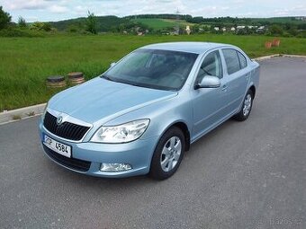 OCTAVIA II FACELI,1.6MPI,,R.V. 2010,,NAJ 141TKM,,ČR-KOUPENÉ - 2