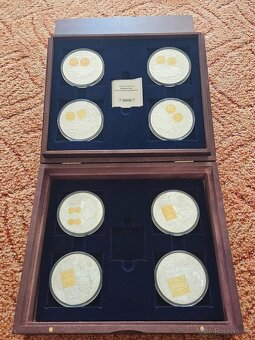 Kompletní sada "100 let Československé Koruny" - 2