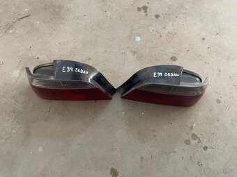 BMW e39 sedan zadní světla - 2