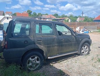 Land Rover - 2