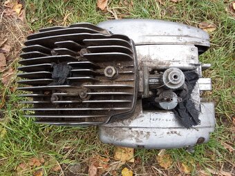 Prodám motor ČZ  175/477 - 2