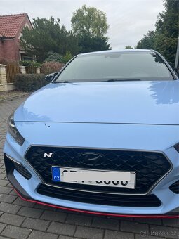 Hyundai OVERLAY emblem - 2