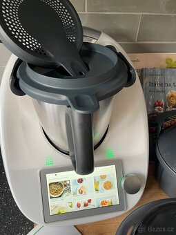 Thermomix TM6 + kráječ + nová taška - 2