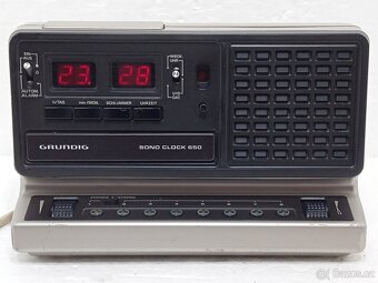 GRUNDIG Sono Clock 650 Retro radiobudík - 2
