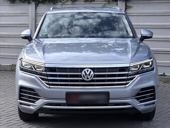 Volkswagen Touareg 3,0 TDi 210kW Atmosphere ČR 1.maj CR V6 8 - 2