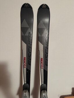 Sjezdové lyže Fischer - 2