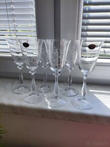 vypískované sklenice na víno - 2
