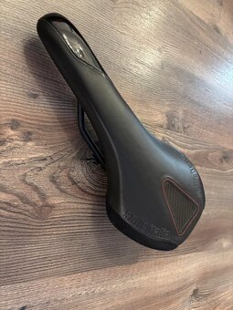 Selle Italia SLR Kit Carbonio sedlo černé Nové - 2