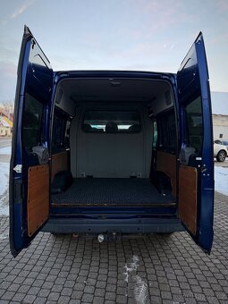 Ford Transit 2.4TDCi AWD 4x4 6 míst WEBASTO - 2