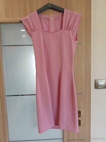 Kostýmek vel.38 - 2