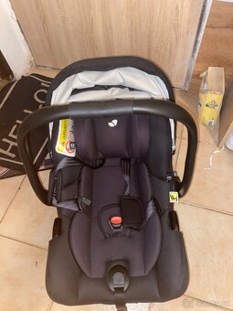 Autosedačka vajíčko - 2