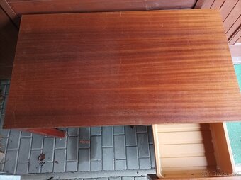 Psací stůl – ZA ODVOZ - 2