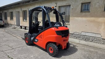 Vysokozdvižný vozík Linde H30 - 2