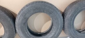 Prodám 4 ks dodávkové pneu goodyear cargo 215/75 r16c - 2