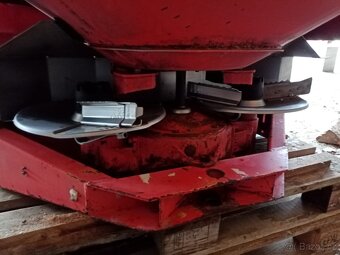 rozmetadlo Rauch MDS 921 - 2