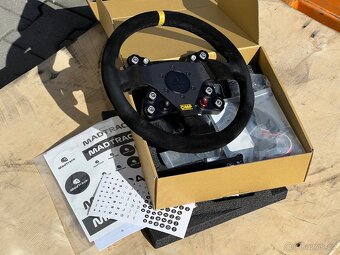 OMP Madtrace volant pro BMW F8X DTC - 2