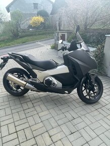 Honda Integra NC 750D ABS - 2