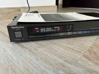 Technics ST-600 AM/FM stereo tuner - 2