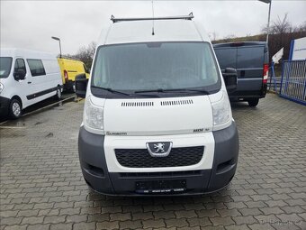 Peugeot Boxer 3,0 L3H2 7 míst - 2