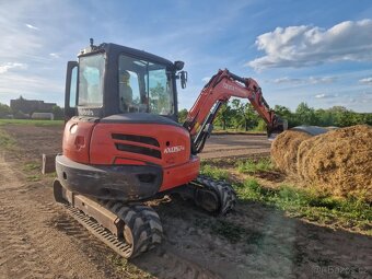 Kubota bagr. - 2