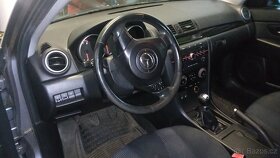 MAZDA 3 2,0 r.v. 2005 - 2