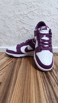 Nike dunk low. - 2