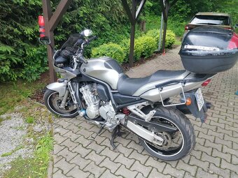 YAMAHA Fazer FZS 1000 - 2