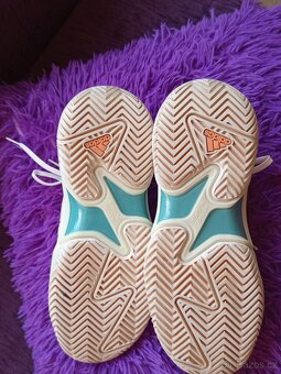 BOTY ADIDAS VEL 38.5 - 2
