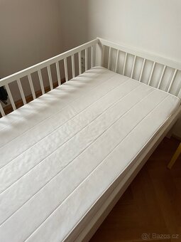 Dětská postel IKEA + rošt + matrace - 2