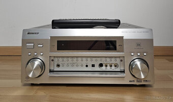 Pioneer VSX-D2011 - 2