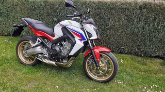 Honda CB650F - 2