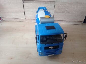 Bruder - 2