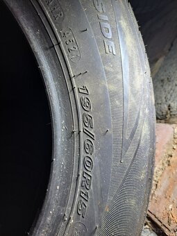 Letní pneu 195/60 r15 - 2