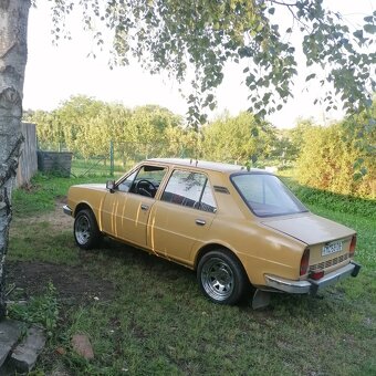 Disky Mangels, rozteč 4x130 s pneu. Byly na Škoda 105 - 2