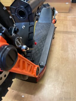 Nová elektrická koloběžka Joyor S10-SZ s dojezdem 85 km - 2