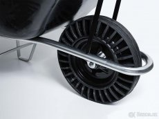 Hospodářské kolečko KATARO s korbou 180 L - 2