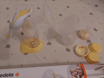 Odsávačka + ostatní věci pro miminko zdarma - 2