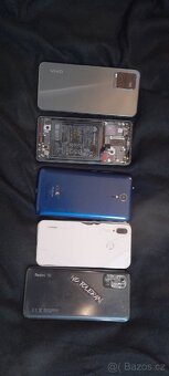 Telefony na náhradní díly - 2