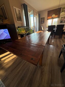 Jídelní stůl - 2