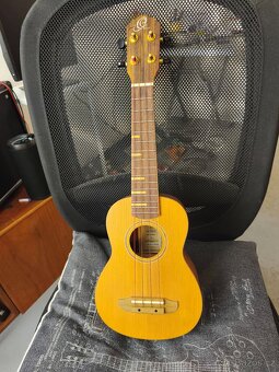Ukulele soprán masivní Ortega - 2