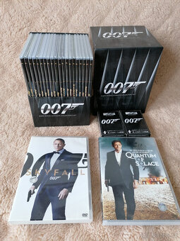 James Bond / Agent 007 sbírka 22 ks DVD + set karet na poker - 2