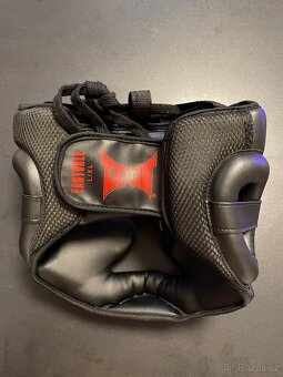 Helma na box/mma Tapout L/XL - 2